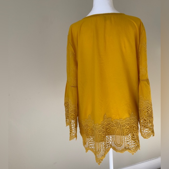 SOLD Chico's Mustard Lace Detail Blouse - Picture 6 of 10